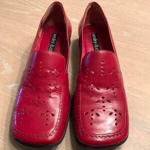 Wesley & Co brick Leather Upper laser cut low heel loafers Size 6.5 Brand New